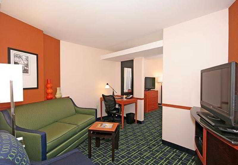 Fairfield Inn And Suites By Marriott Ашборо Екстер'єр фото