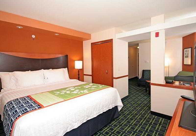 Fairfield Inn And Suites By Marriott Ашборо Екстер'єр фото